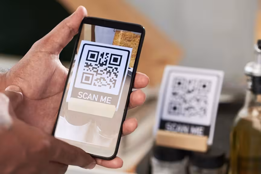 Hvordan laver man dynamiske QR-koder med analyser: Komplet 2025 guide